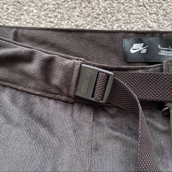 Nike Sb Dry Corduroy Skateboard Shorts Brown Mens - Picture 5 of 6